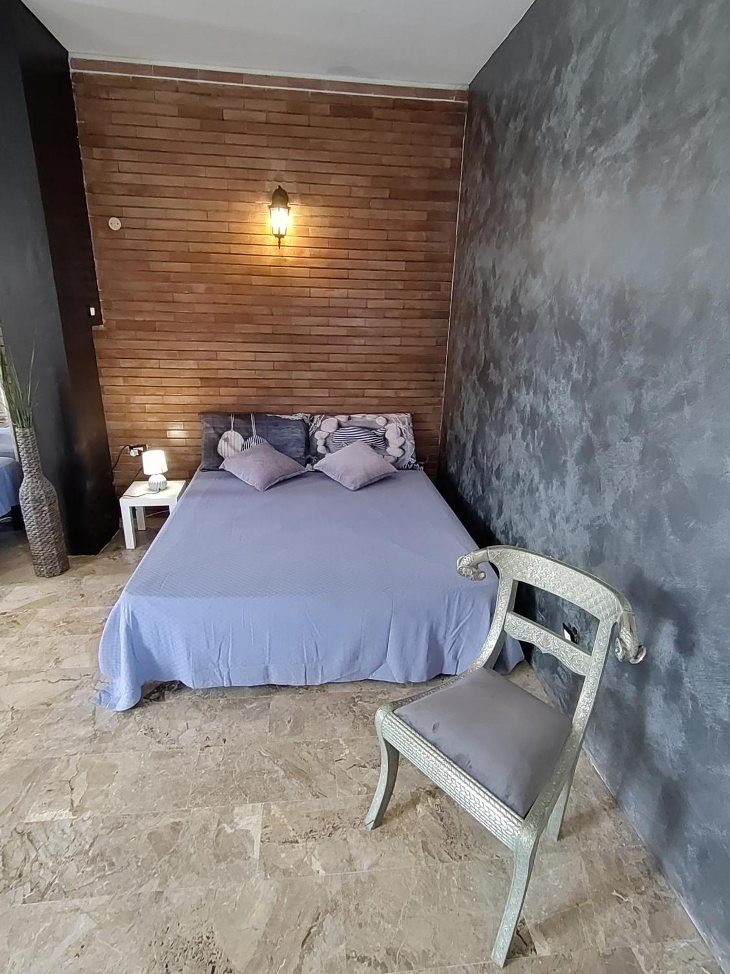 La Dimora Degli Artisti Bed & Breakfast Pescara Ruang foto